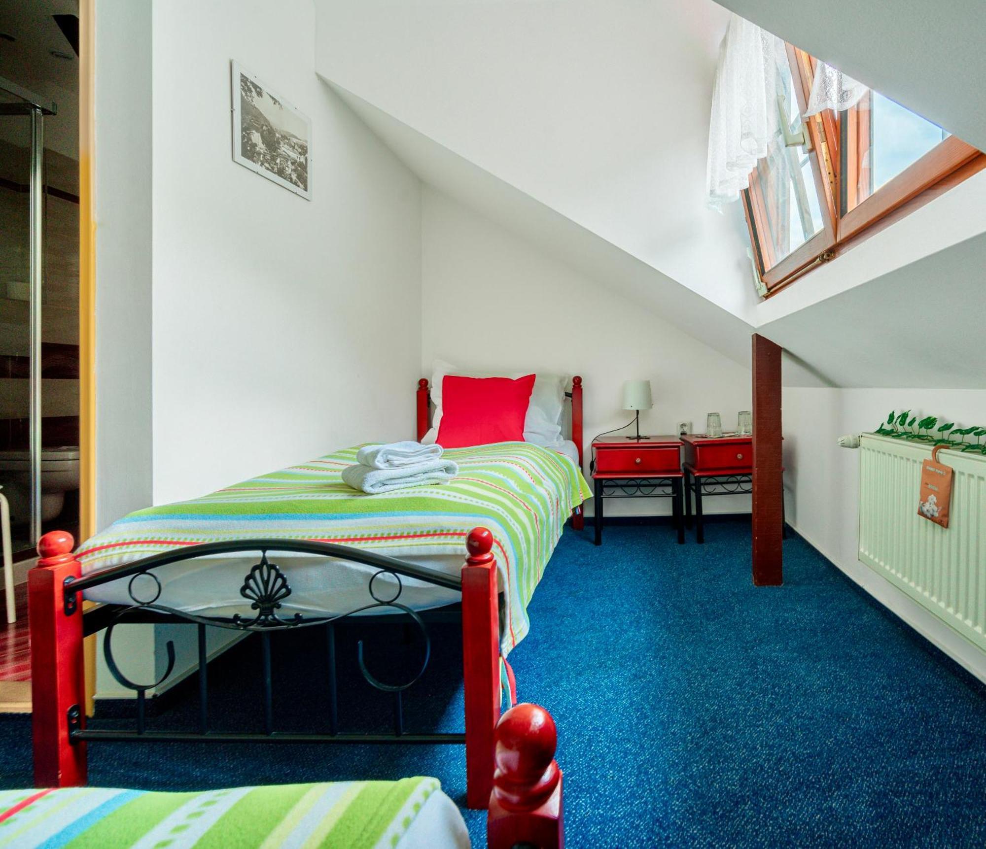 Hotel Ostende Chocerady Eksteriør bilde
